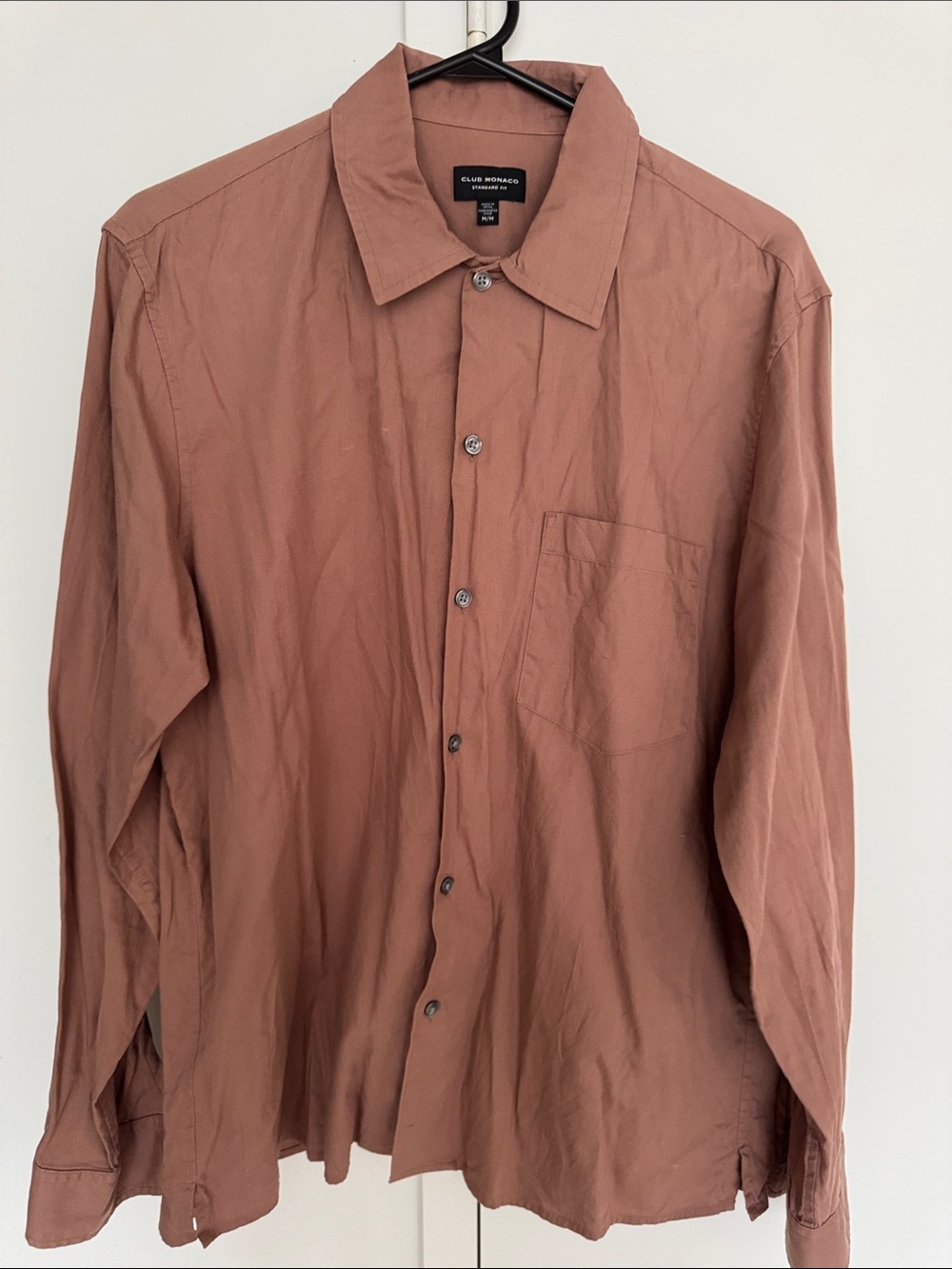 Club Monaco Men's Rust-Brown Long Sleeve Button-Down Shirt